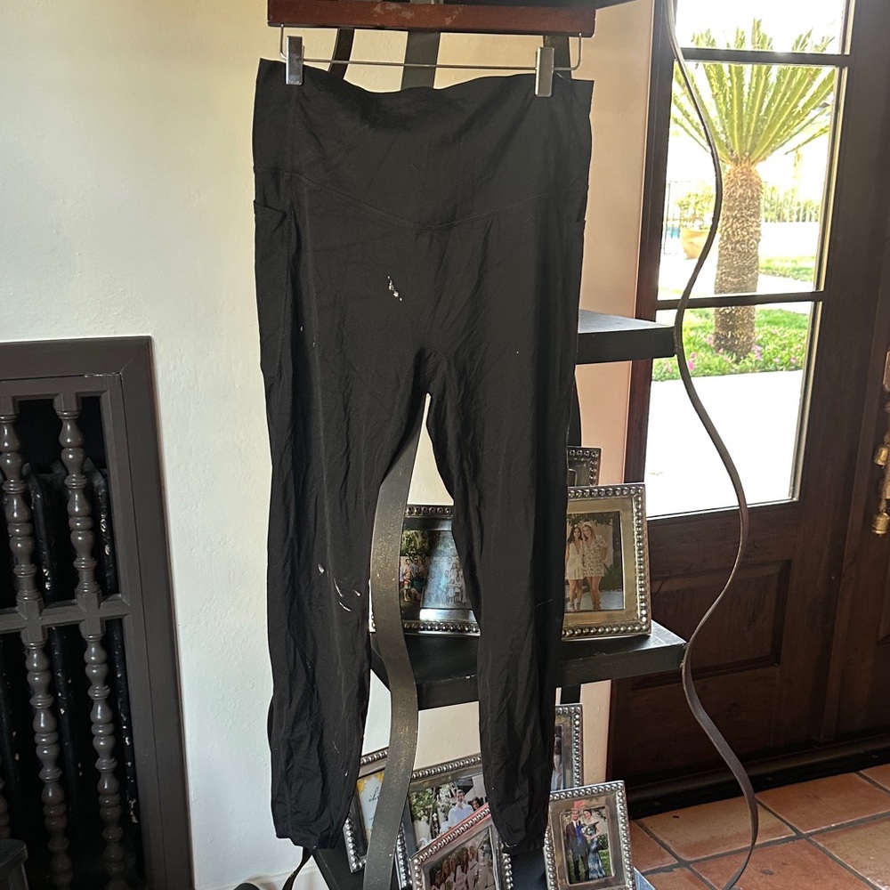 HALARA Black Leggings